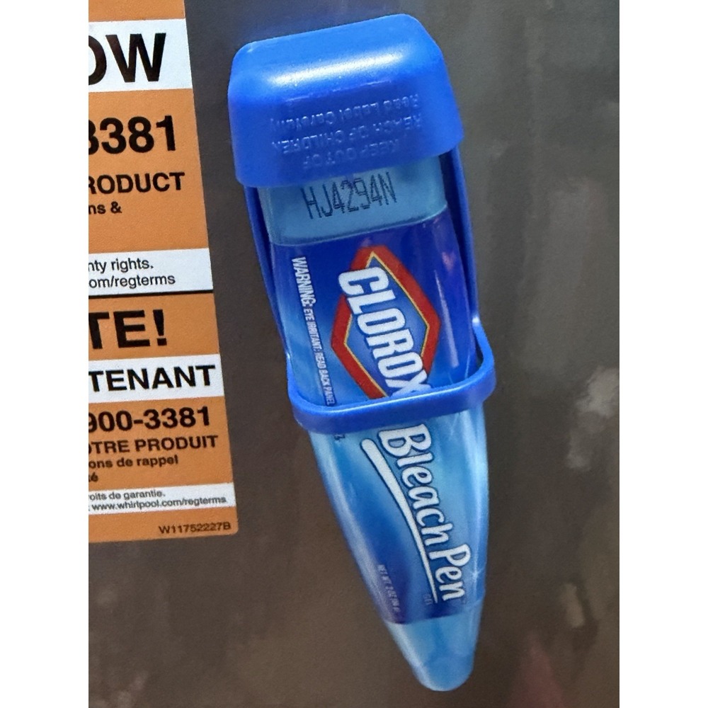 2 Discontinued Clorox Bleach Pens Magnetic Holder - Picture 3 of 4